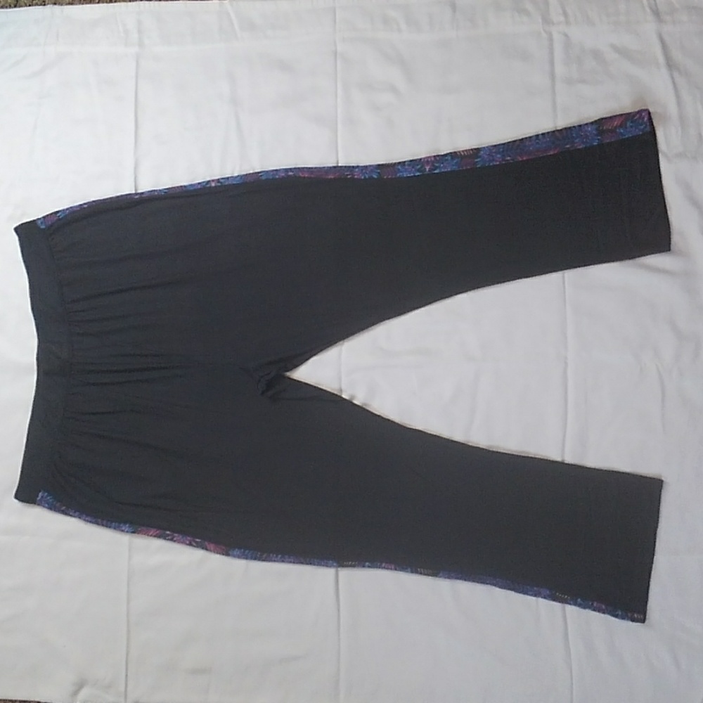 Retreat by Rhonda Shear Black Knit Lounge Pants with Tropical Stripe & Pockets